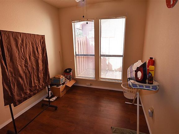 5th image of 1811 Sherwood Pl