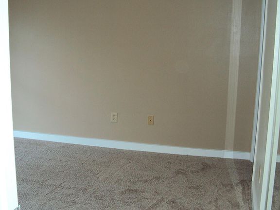 4th image of 13608 S Village Dr #7102