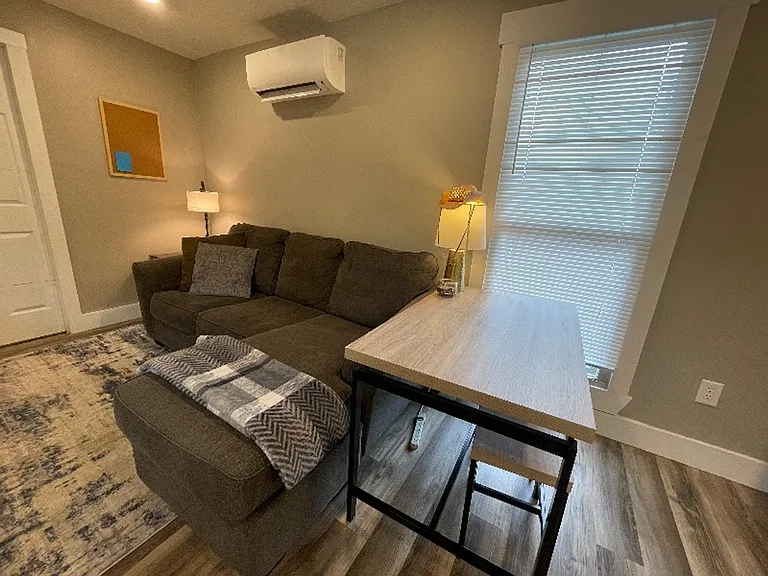 416 N Lincoln St — Photo 13