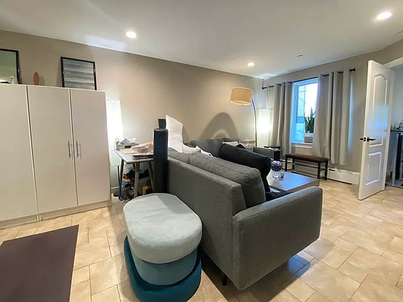 3rd image of 3076 38th St APT 1B