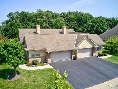 8466 South Deerwood LANE #37, Franklin, WI, 53132