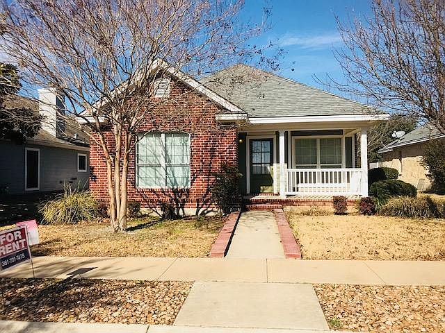 Beautiful home in peaceful neighborhood