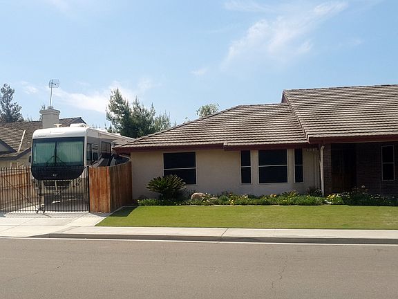 2nd image of 483 Encore Dr