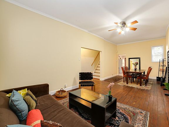 2nd image of 1933 Montrose St #1X