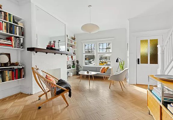 2nd image of 727 Ditmas Ave
