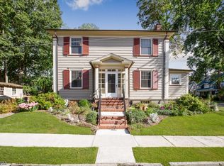 12 Osborne Ter, Maplewood, NJ 07040