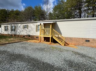 127 Fairhope St, Forest City, NC 28043