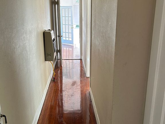4th image of 1757 N Broad St
