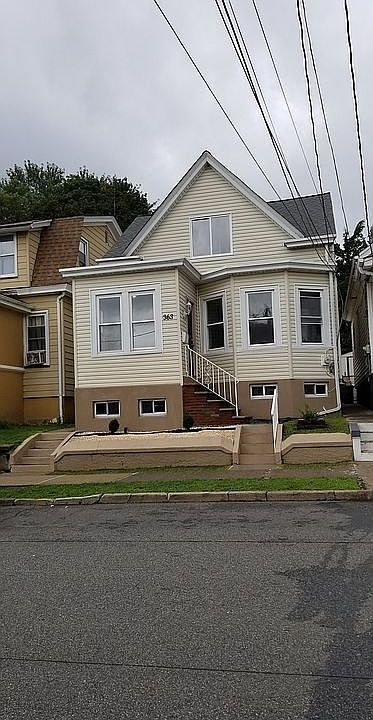 1st image of 363 N 9th St