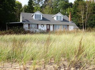 N993 Smith Dr, Hollandale, WI 53070