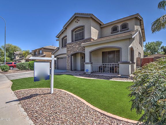2nd image of 1793 E San Carlos Pl