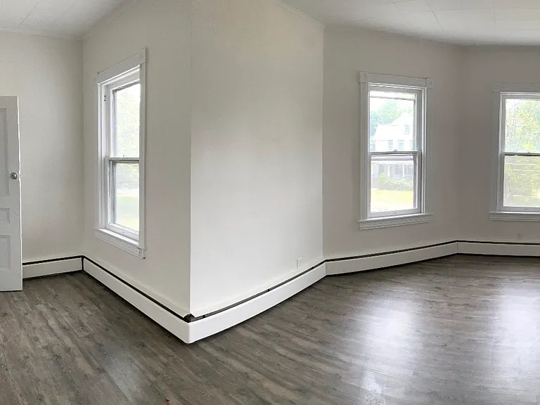37 W Cedar Ave #B — Photo 14