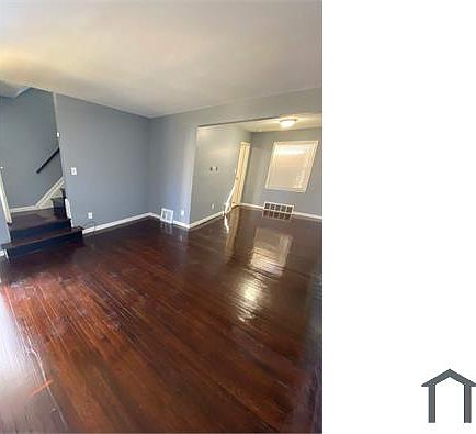 2nd image of 9150 Mettetal St
