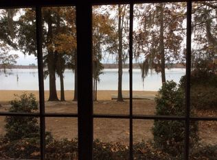 132 N Valhalla Ln, Cordele, GA 31015