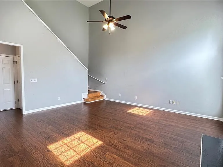 9155 Ruel Ln — Photo 5