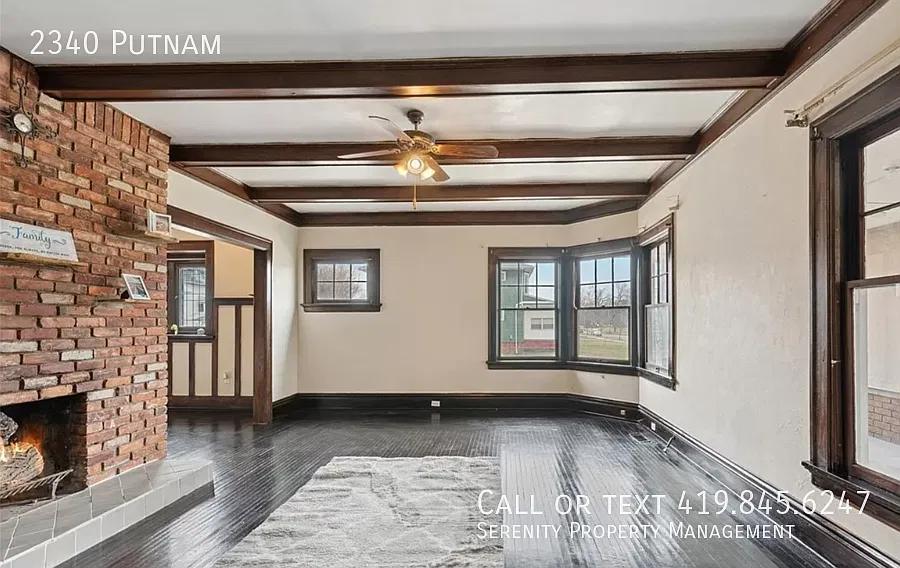 Spacious 3 Bedroom Available for YOU! — Photo 3