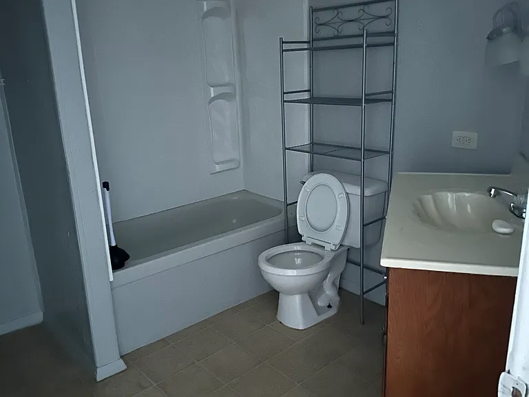 434 Tollett St #110 — Photo 8