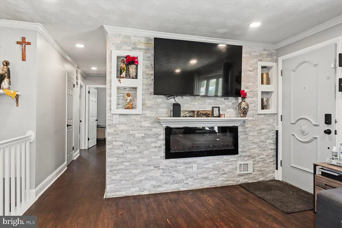 117 Pepper Mill Dr photo 1