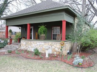 406 SW Barnard St, Glen Rose, TX 76043