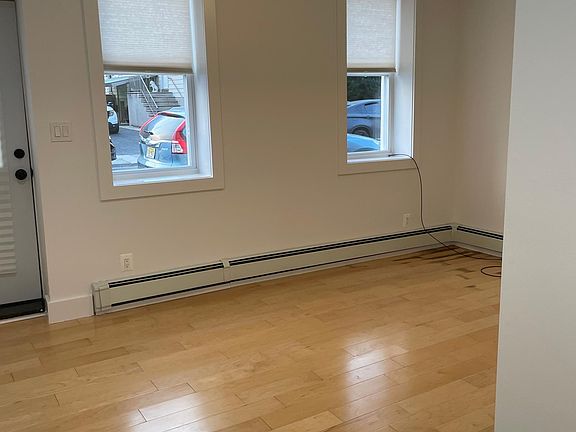 Alternate view of living room.