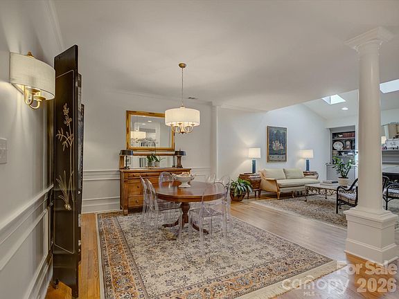 5th image of 8905 Challis Hill Ln