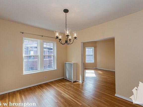 4th image of 535 W Brompton Ave #1526