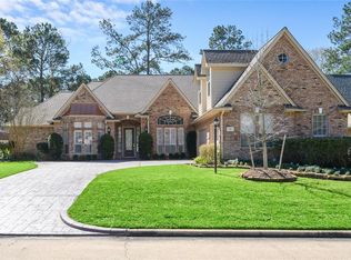 124 W Pines Dr, Montgomery, TX 77356