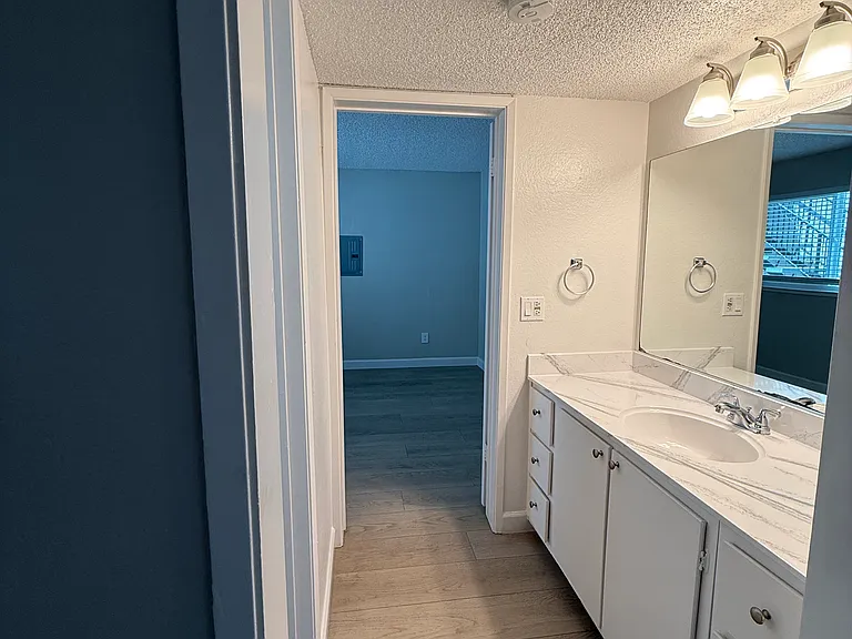 Aspen Gardens — Photo 14