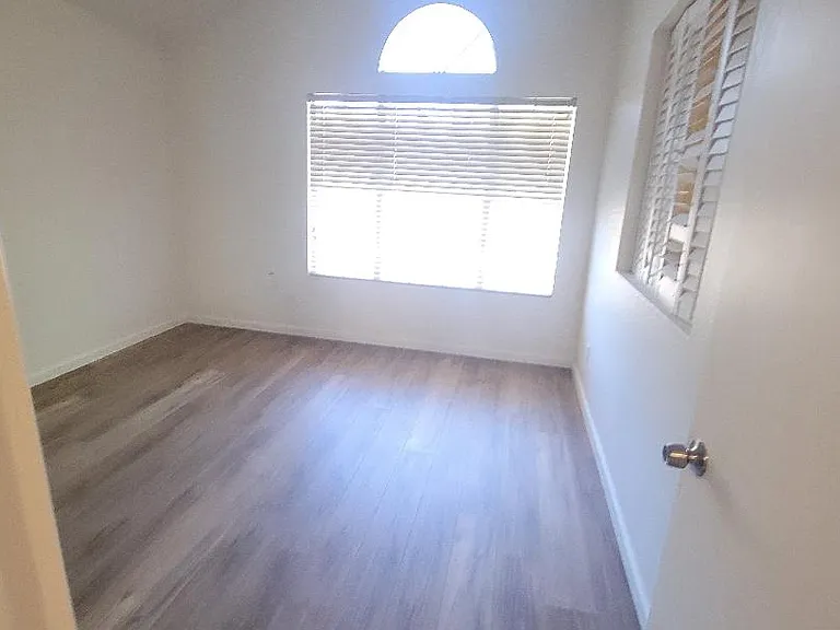 8111 W Wacker Rd #5 — Photo 9