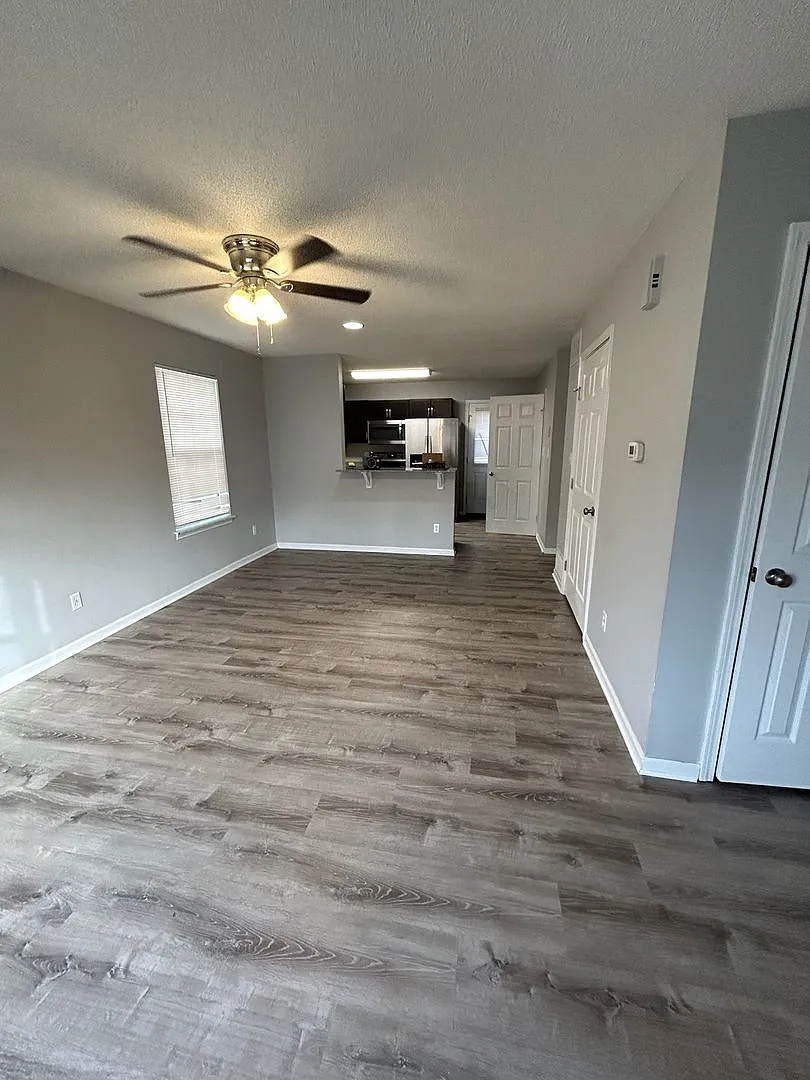 3913-3915 Olympic Ct — Photo 3