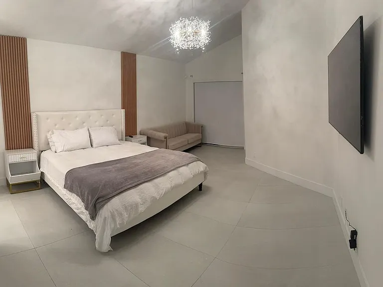 18 Selby Ln — Photo 14
