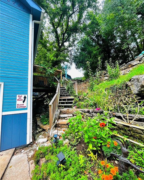 269 N Main St Eureka Springs, AR Zillow