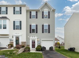 35 Jefferson Dr, Spring City, PA 19475
