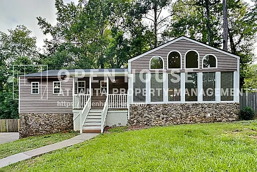 2426 Emberwood Dr NW Photo 1