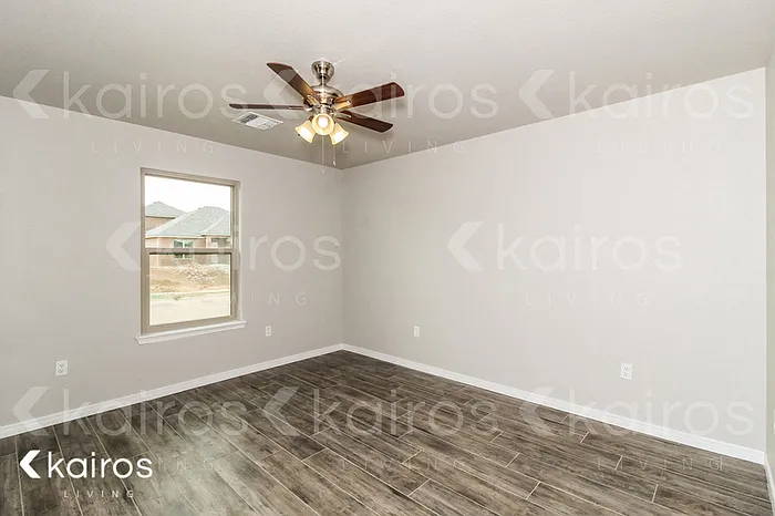 2704 Destin Ave — Photo 12