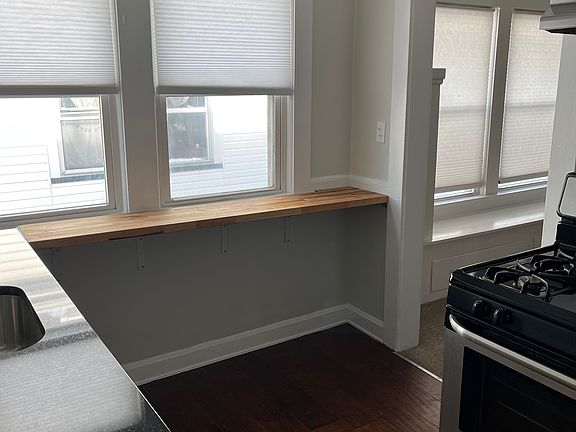 2nd image of 1262 Brockley Ave #1