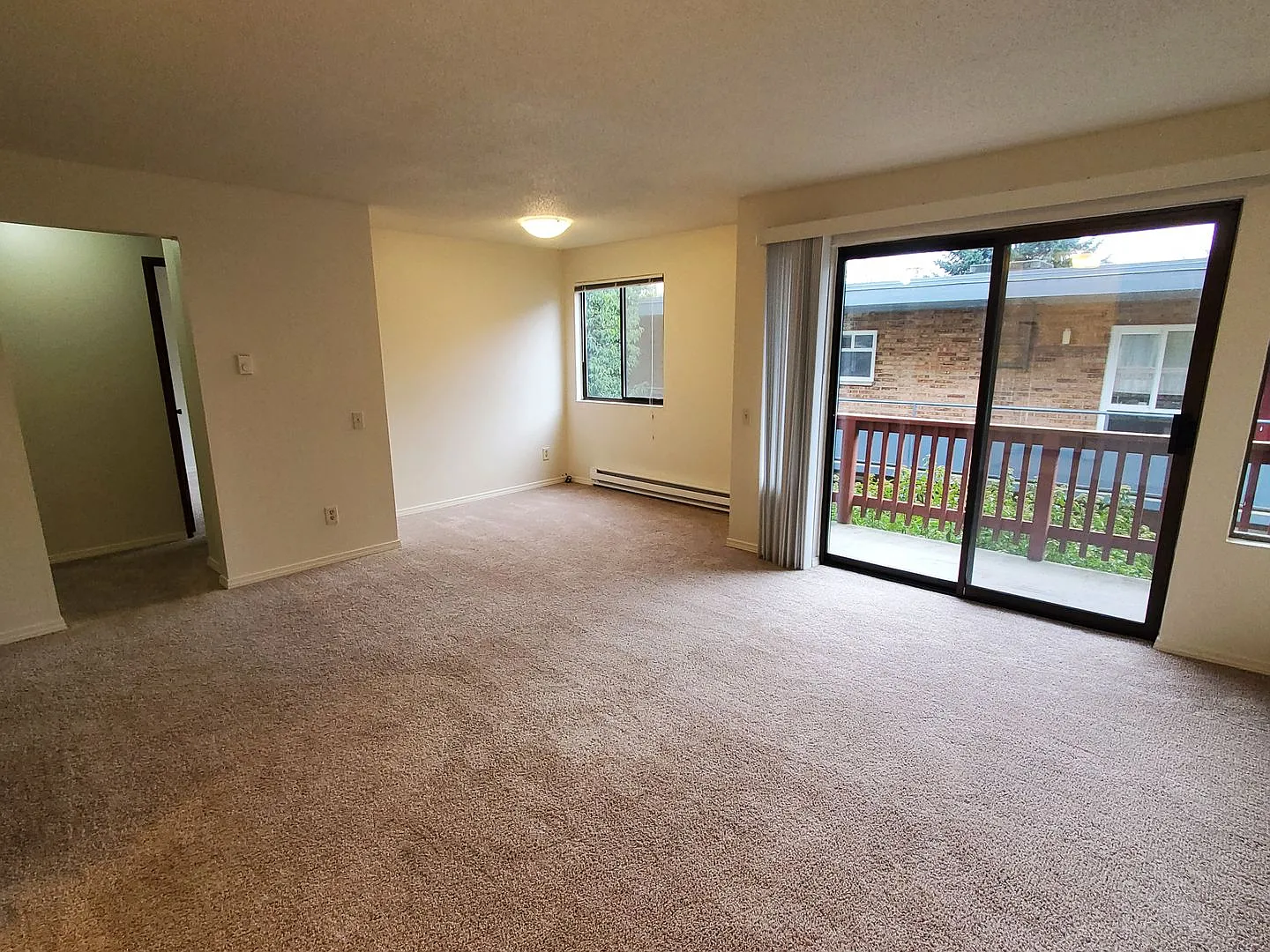 Sands Apartments — Photo 3
