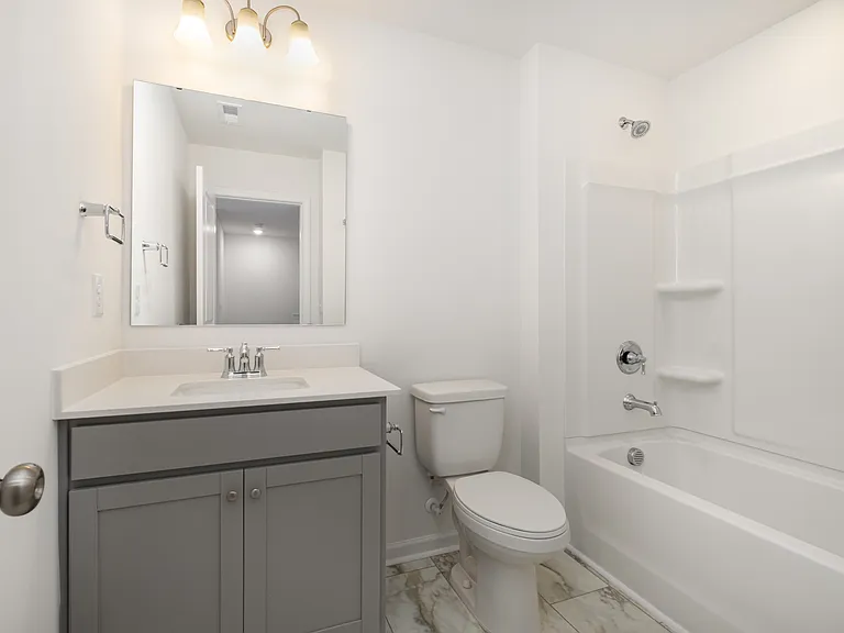 3121 Lilac Grove Dr — Photo 5