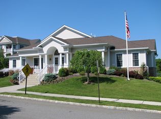 14 Ridgeview Ln, Mount Arlington, NJ 07856