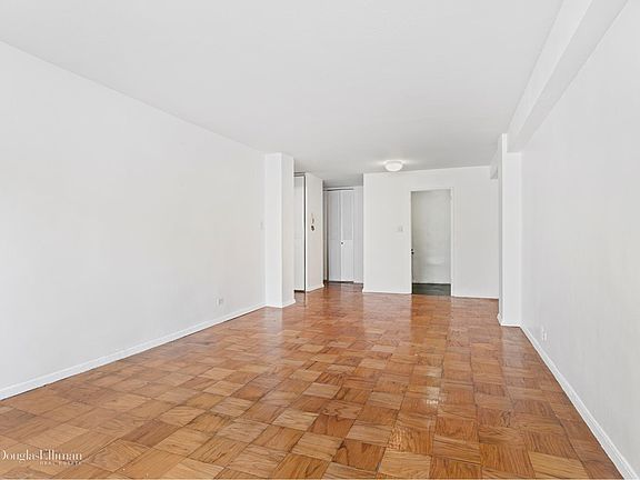 2nd image of 224 E 60th St APT 6J