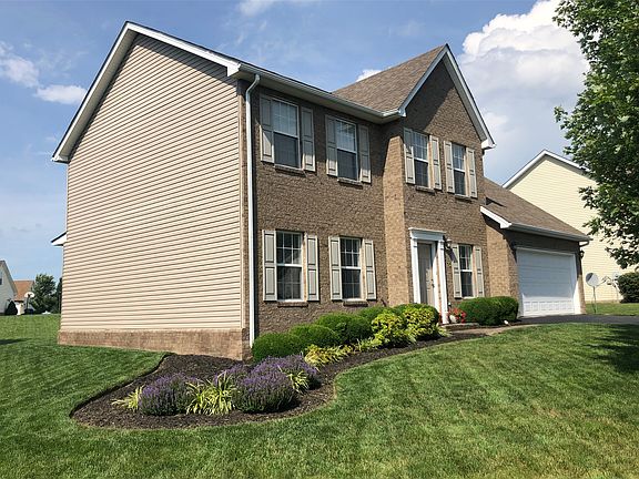 4th image of 330 Windsor Dr