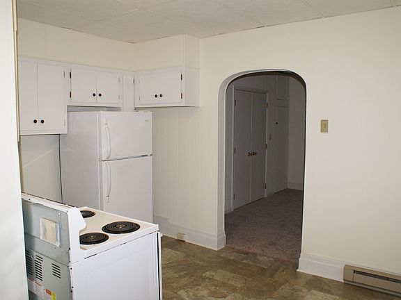 4th image of 1127 Stanley Avenue Ext #2