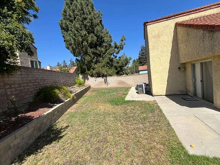 15377 Bambi Ct — Photo 31