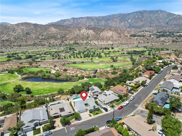 8977 Riderwood Dr, Sunland, CA 91040