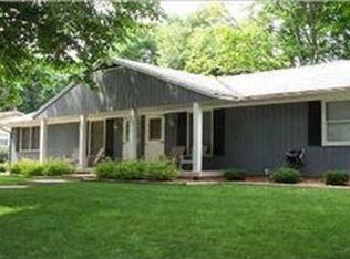 3001 Okemos Dr SE, Grand Rapids, MI 49546
