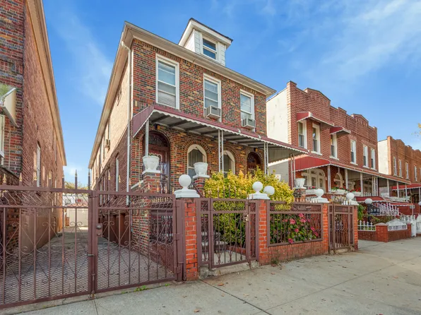 594 East 92nd Street image 1 of 21