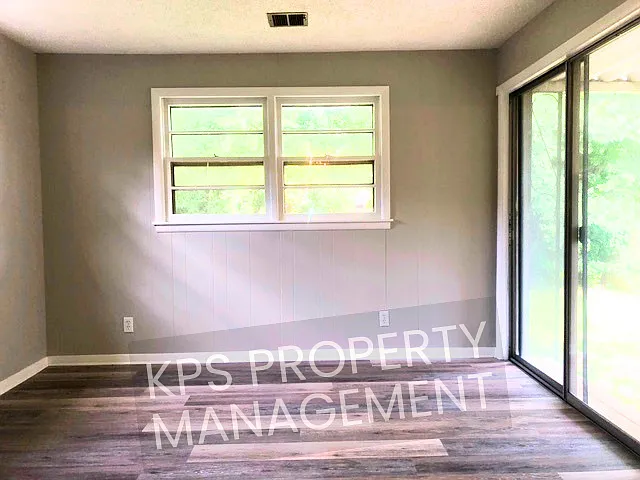 1714 S Drollinger Rd — Photo 6