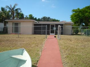 8151 Lagoon Rd, Fort Myers Beach, FL 33931