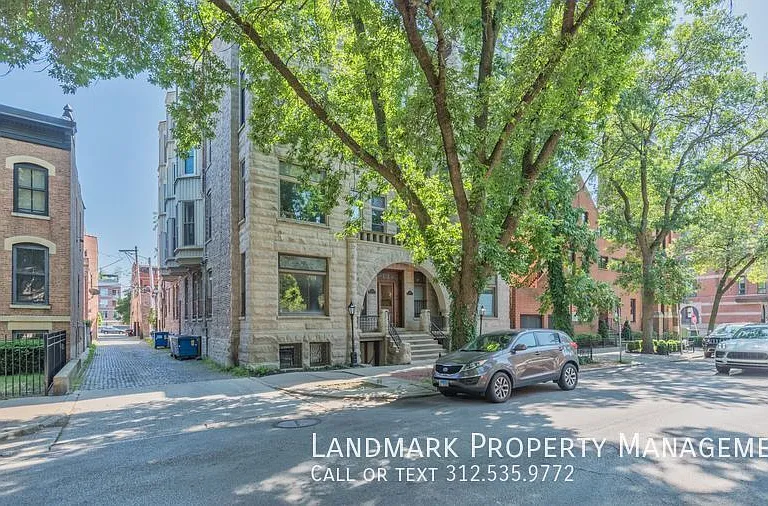 549 W Belden Ave #1FE — Photo 23