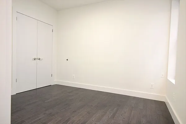 Rented by Dynamik Realty | media 31